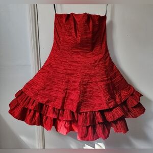 Morgan & Co. Red Tiered Ruffle Strapless Cocktail Dress (sz 8/9/10)